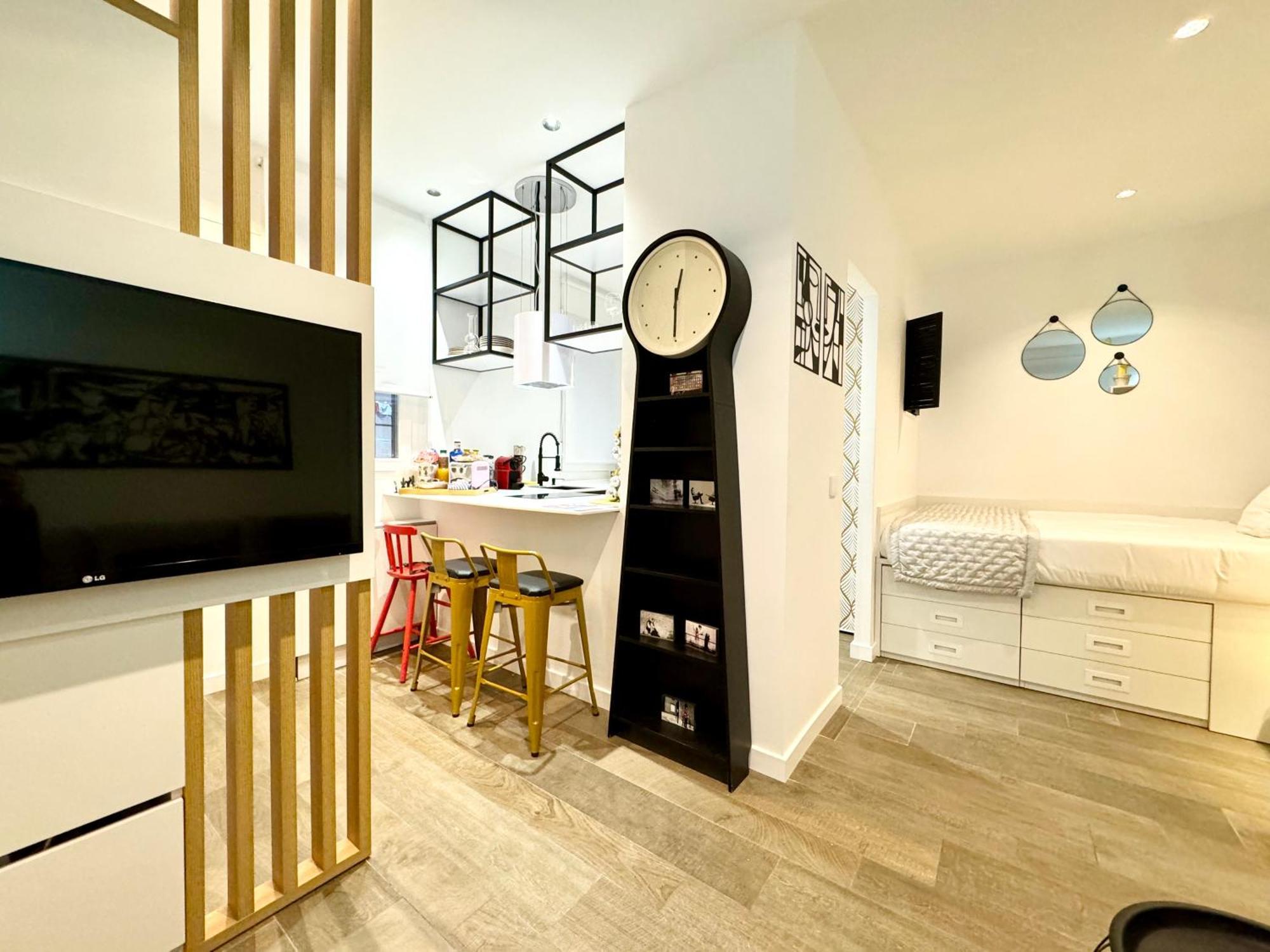 Luxury Flat City Center Full Equipe Non Touristic Madrid Exterior photo